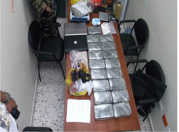 Desmantelado laboratorio para procesar drogas en Santiago