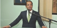 Alcalde del ayuntamiento Santo Domingo Este felicita jóvenes en su día
