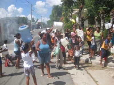 Demandan en el municipio Cristóbal agua potable:  