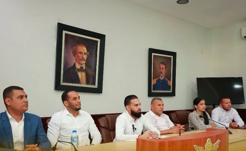 Jarabacoa: Rechazan construcción de “Plaza China” en la Av. Norberto Tiburcio; llaman a regidores reconsideren decisión.