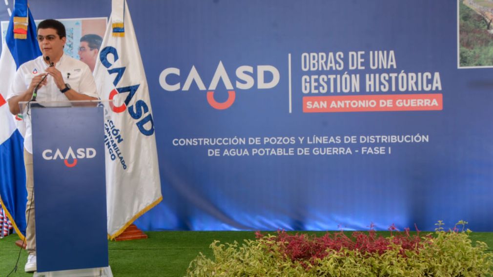 El director general de la Corporación del Acueducto y Alcantarillado de Santo Domingo (CAASD), Felipe Suberví.