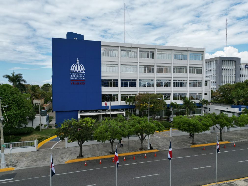 La entidad recordó a los empleadores que esta medida debe ser aplicada en todos los establecimientos a nivel nacional.