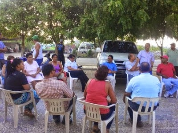 Residentes de los Multis realizan encuentro para solucionar la problemática del sistema local‏