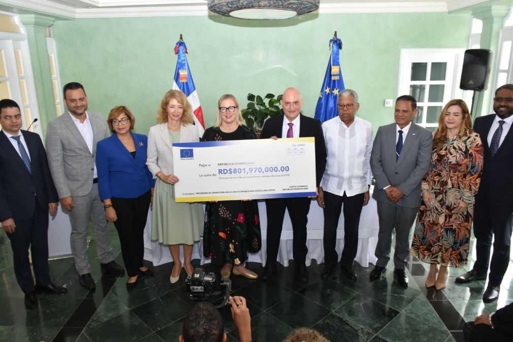 El nuevo programa de apoyo presupuestario de RD$800 millones de la Unión Europea impulsará una economía más verde e inclusiva en RD.