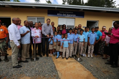 Fundación y Minerd inauguran escuela en Bonao:  