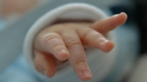 Niña de 11 años que dio a luz producto a una violación fue trasladada a sala normal