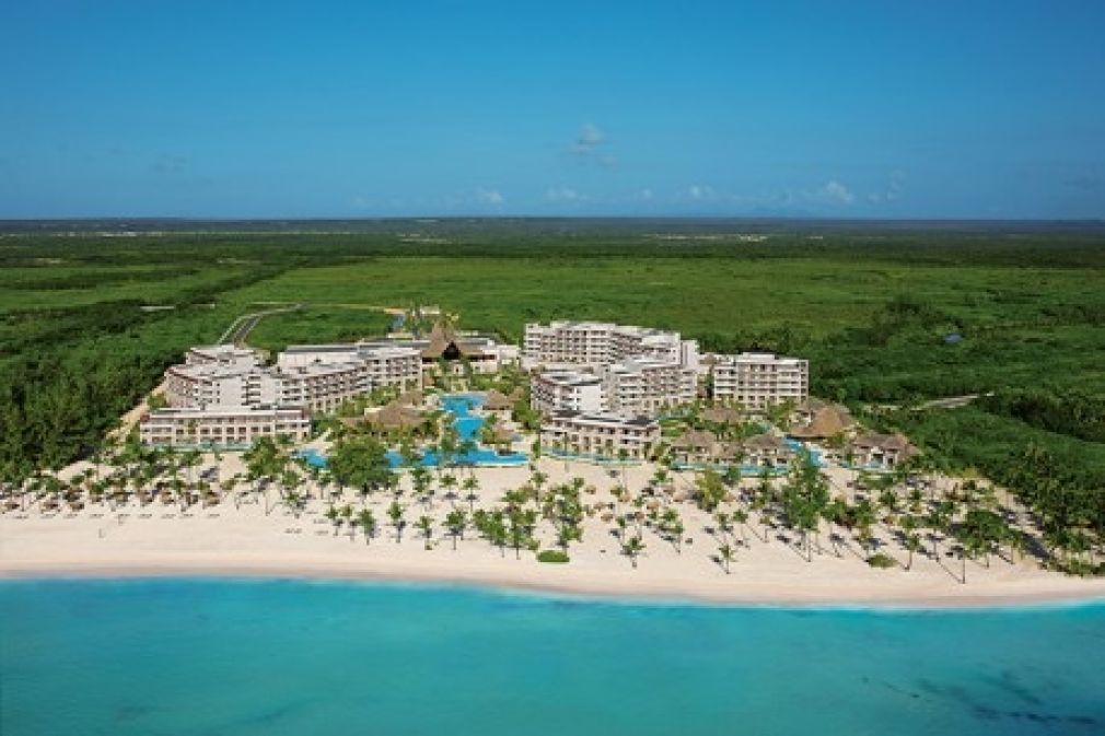 Esta certificación lo convierte en el único resort todo incluido en República Dominicana con obtener Cinco Diamantes de AAA. Calificación otorgada por la comodidad del hotel, instalaciones lujosas, servicio ultra personalizado, limpieza en sus áreas, la seguridad, entre otros requisitos.