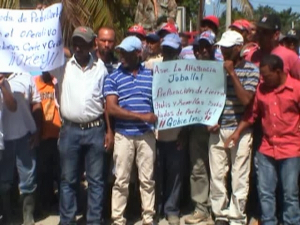 Agrupaciones Campesinas realizan vigilia en San Juan de la Maguana