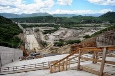 Son paralizado los trabajos en la presa de Sabana Yegua
