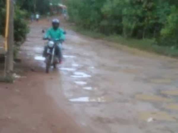 Calle en mal estado