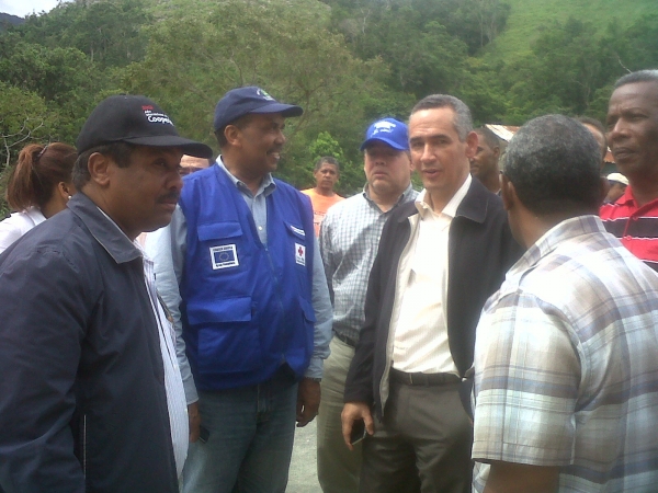 Director de INAPA y viceministro de Obras Públicas visitan Polo