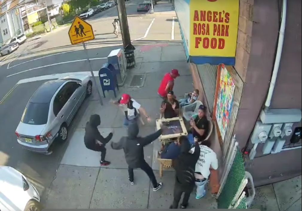 Dominicano Rulsi Mata Sosa se resiste a ser atracado y termina muerto en la ciudad de Parteson, Nueva Jersey.
