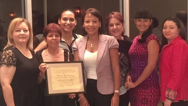 Centro Mujer Dominicana recibe reconocimiento internacional 
