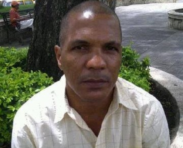 Empresario artístico Carlos Julio Alcántara (Cacalo).
