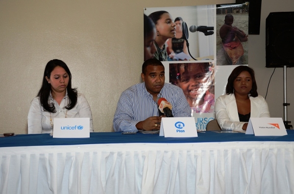 Vianka Olivero, UNICEF, Ernersto Diaz, Plan Republica Dominicana, Naivi Frias, Vision Mundial. 