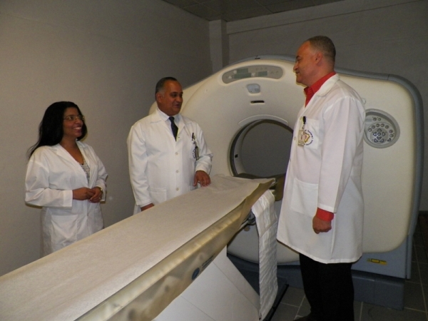 Este es el Tomógrafo que adquirió el hospital Vinicio Calventi de los Alcarrizos, con el que esperan resolver grandes problamas de resonancia a los pacientes