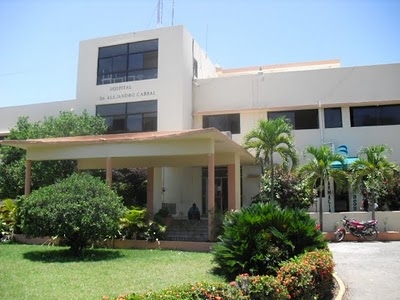 Denuncian hospital y clínicas están deteriorados piden intervención del ministro de Salud Pública San Juan 