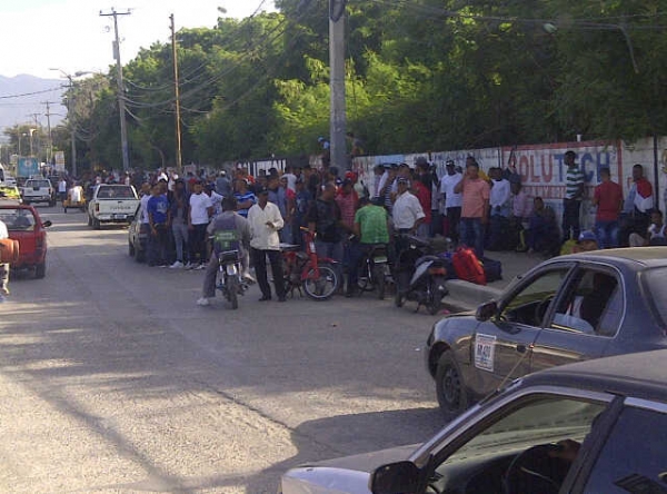 Ahora son los dominicanos los que son llevado Haití trabajar