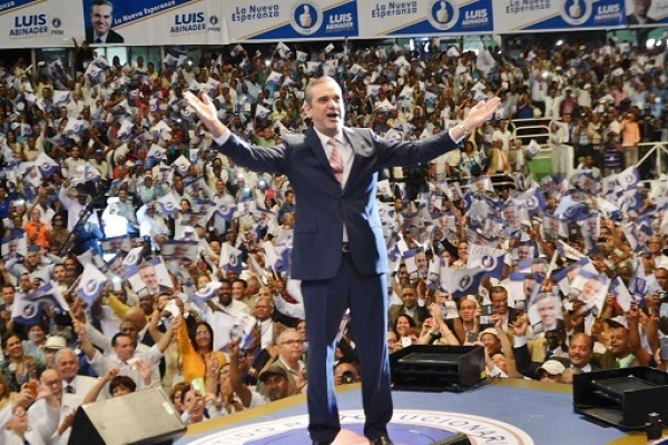 Proclaman a Luis Abinader como candidato presidencial del P.R.M.: 