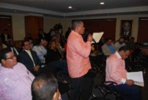 Diputado pide a jefe de la Policía no dejarse grabar cuando maten delincuentes