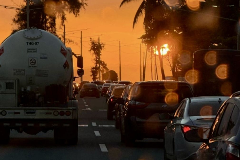 Flujo vehicular Avenida George Washington (Malecón de Santo Domingo).