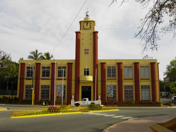 Cabildo dona terrenos para nueva escuela de 24 aulas: 