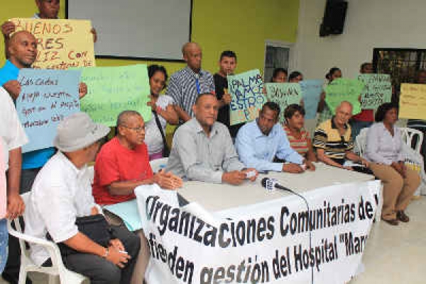 Organizaciones Comunitarias enfrentan sectores quieren dañar imagen Hospital de Herrera