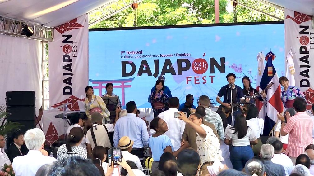 El festival se celebró con motivo del 69 aniversario de la llegada de la primera comunidad japonesa a la República Dominicana.