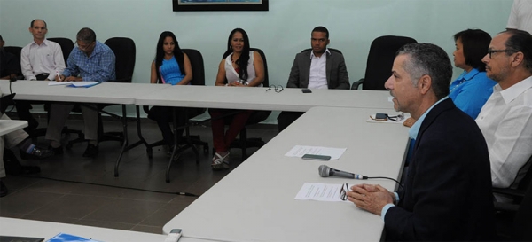Diputado dice Santo Domingo Este requiere servicios básicos para su desarrollo : 