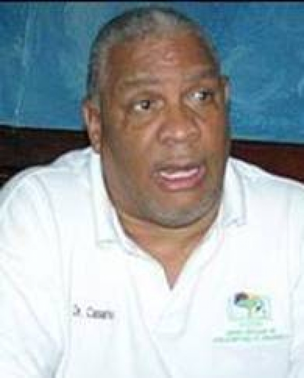 Osvaldo Canario.