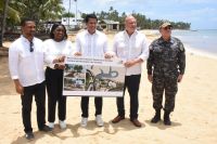 El ministro de Turismo, David Collado, inauguró tres obras en la provincia Samaná y dejó iniciados los trabajos de un nuevo proyecto.