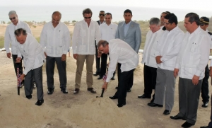 Presidente Danilo da primer picazo proyecto Puntarena en Baní:  