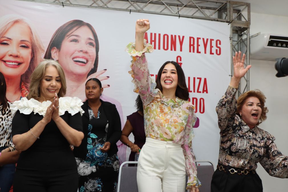 Aseguró que dicha transformación llegará de manera directa y positiva para las mujeres de Bonao, con el triunfo de Fiordaliza Pichardo en la alcaldía y se extenderá a todo el país con Abel Martínez como presidente.