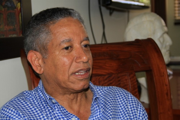 Héctor Guzmán.