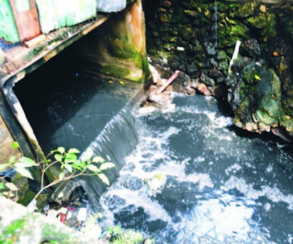 Afirman aguas residuales afectan la salud de lugareños en Barsequillo: 