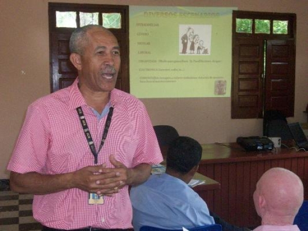 JCE imparte taller a empleados prevención violencia de género