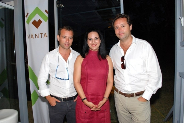 Pancho Bencomo, Ingrid Almànzar y Carlos Bencomo.