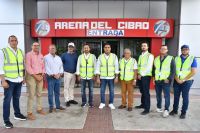 Realizan evaluación del techo de La Gran Arena del Cibao.