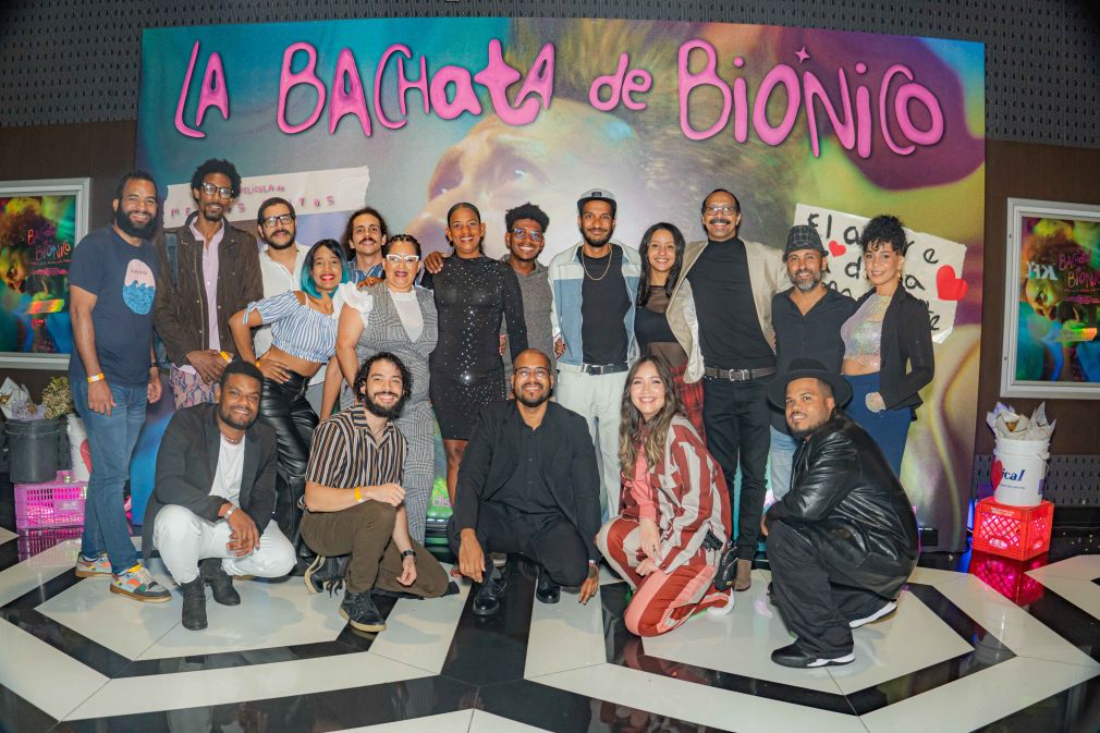 Ovacionada por la crítica y el público, esta comedia cruda y alocada conquistó Fine Arts Hecho en RD con cinco galardones.