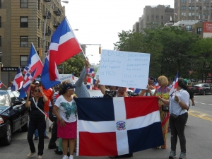 Dominicanos marchan por la soberanía y la dignidad en NY: 