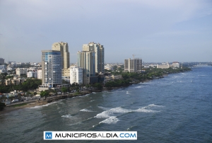 Vista aérea del Malecón de Santo Domingo.
