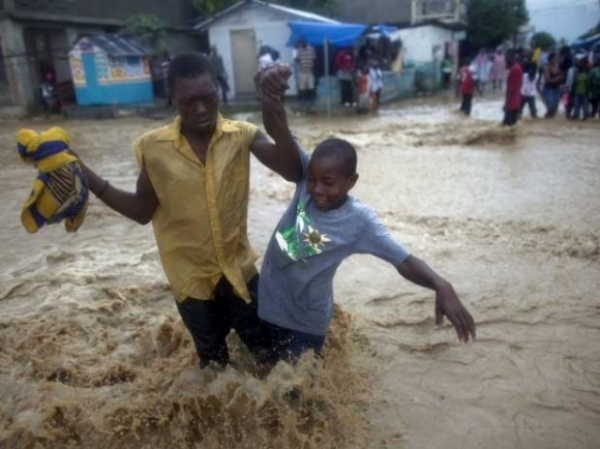 Inundaciones en Haití dejan 17 personas muertas