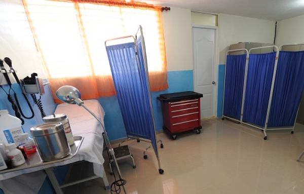 MSP inaugura unidad odontológica y laboratorio en Centro de Atención Primaria de Caballero