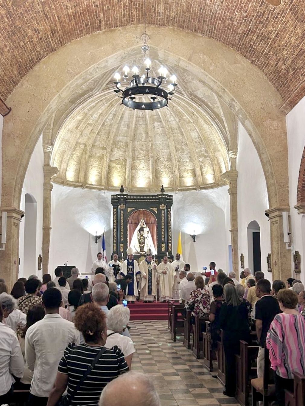 La reapertura fue posible tras un amplio proceso de restauración, remozamiento e intervención, realizado con la ayuda de diversos benefactores.