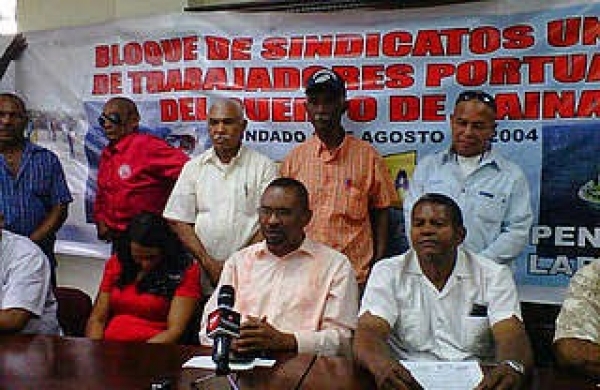 Sindicato de Trabajadores Portuarios de Haina realizán caminata reclamo de pensiones y jubilaciones