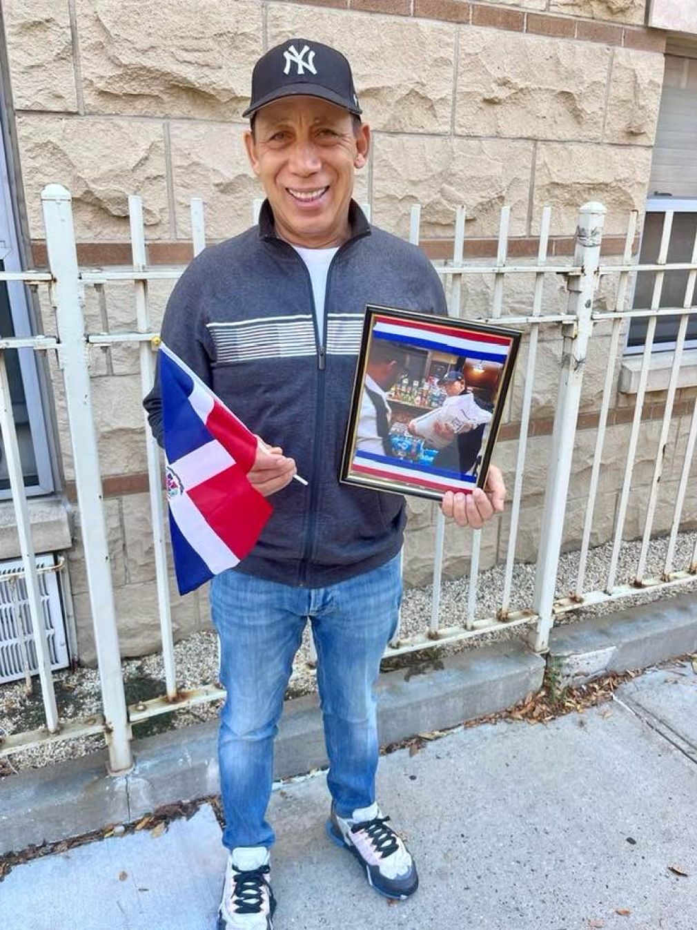 Cirilo Moronta es el homenajeado número seis del reconocido portal digital uniéndose al congresista Adriano Espaillat,  la Chef Tita, el comunicador Ramón Aníbal Ramos (EPD) y los periodistas Joseph Cáceres y Carlos Nina Gómez.