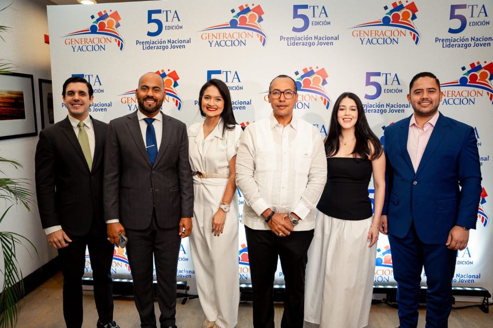 Se reconocieron las áreas de emprendimiento, liderazgo político, trayectoria deportiva, profesional destacado, cultura, liderazgo social, liderazgo empresarial, influencia comunicacional, compromiso ciudadano, servicio público y trayectoria destacada.