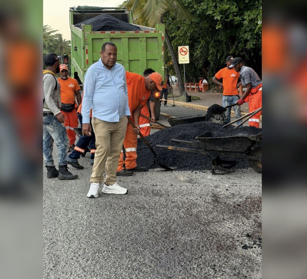 El alcalde Roquelito García encabezó el operativo.
