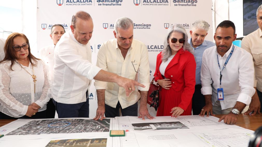 El presidente Luis Abinader transfirió RD$658 millones al Ayuntamiento para el remozamiento del Hospedaje Yaque, el Mirador del Yaque (New York Chiquito) y otros saneamientos.