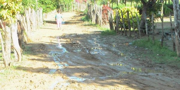 Moradores de Buenos Aires en Montecristi solicitan arreglo de sus calles:  